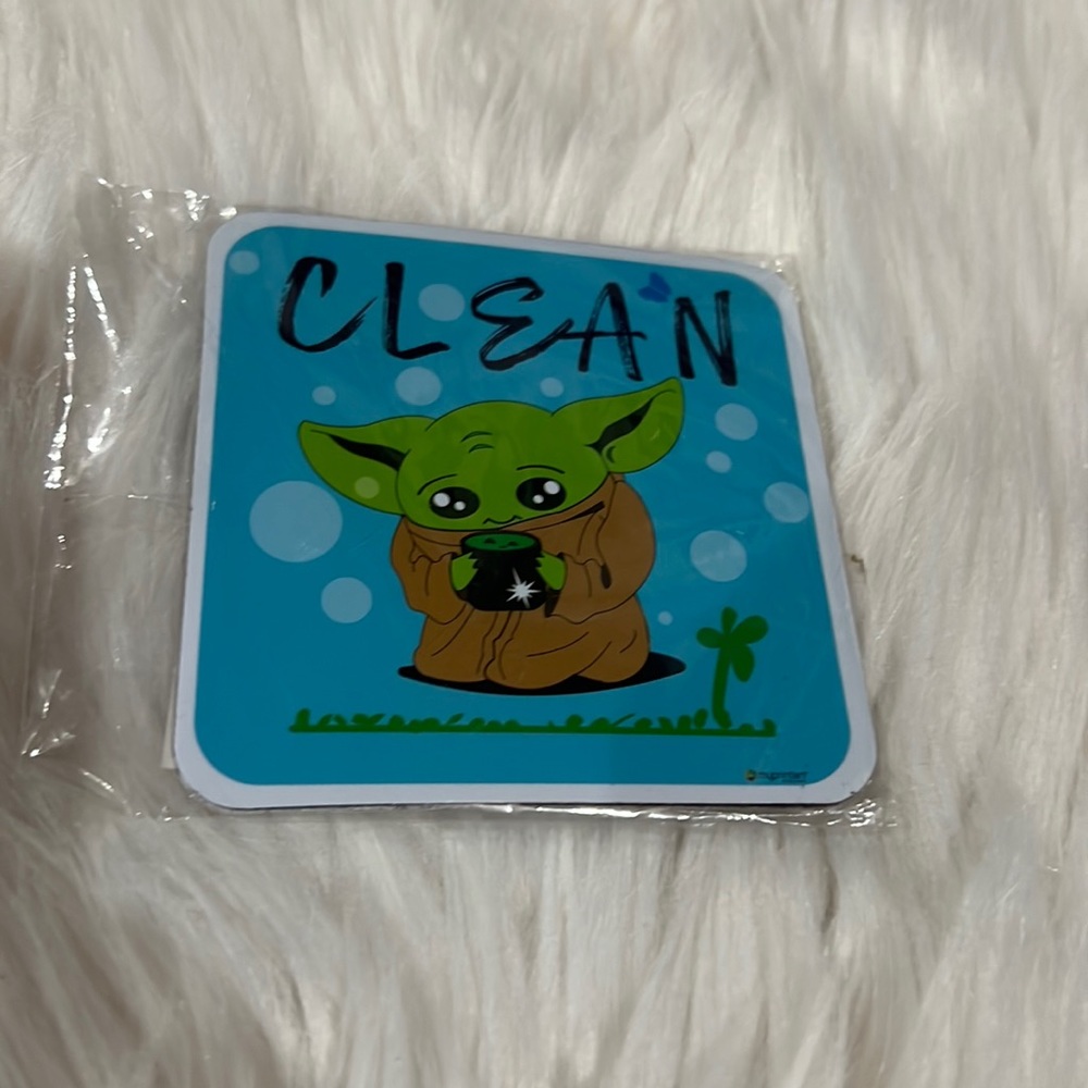 Brand new Baby yoda Dishwasher magnet clean/dirty